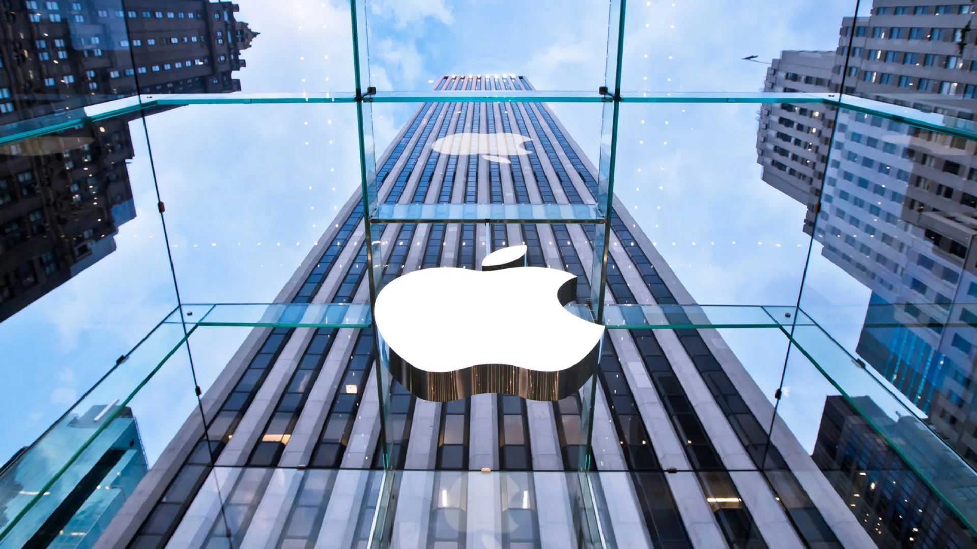 Цены на iPhone 16 в России опустились ниже 70 тысяч рублей
