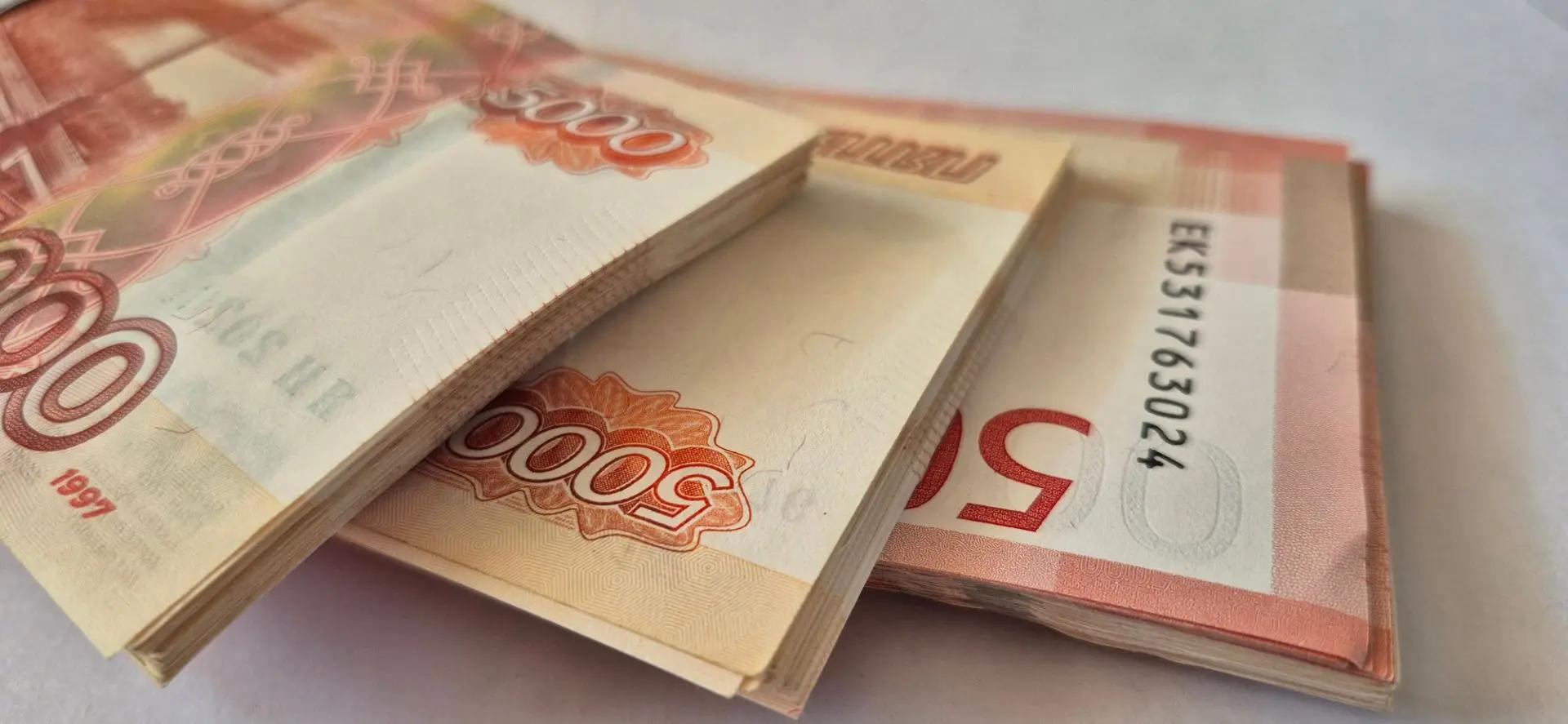 В Калининградской области в июле зарплаты в большинстве сфер выросли